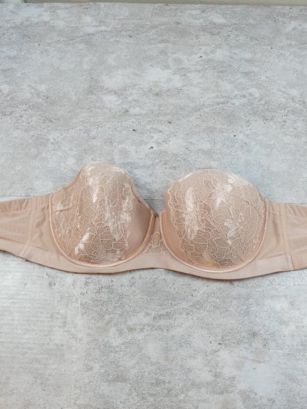 Cacique Bra Neutral Strapless Lace Padded Cup Romance